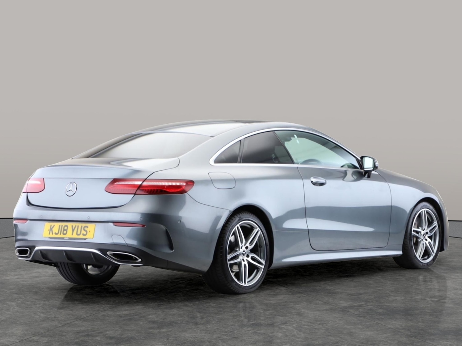 Used Mercedes-Benz E Class 2018 for sale - 77060887: Photo 6