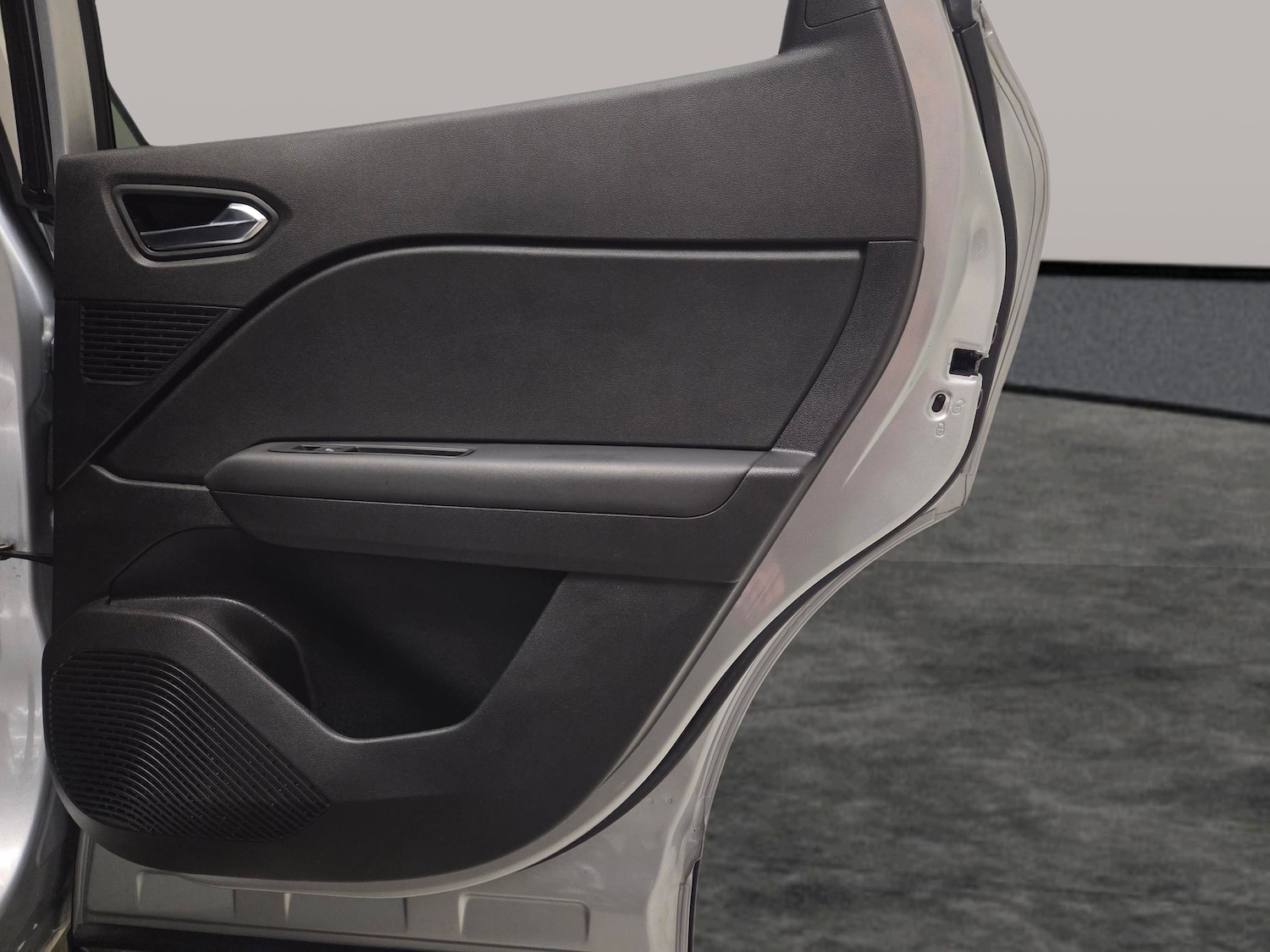 Used Renault Captur 2022 for sale - 77778241: Photo 28