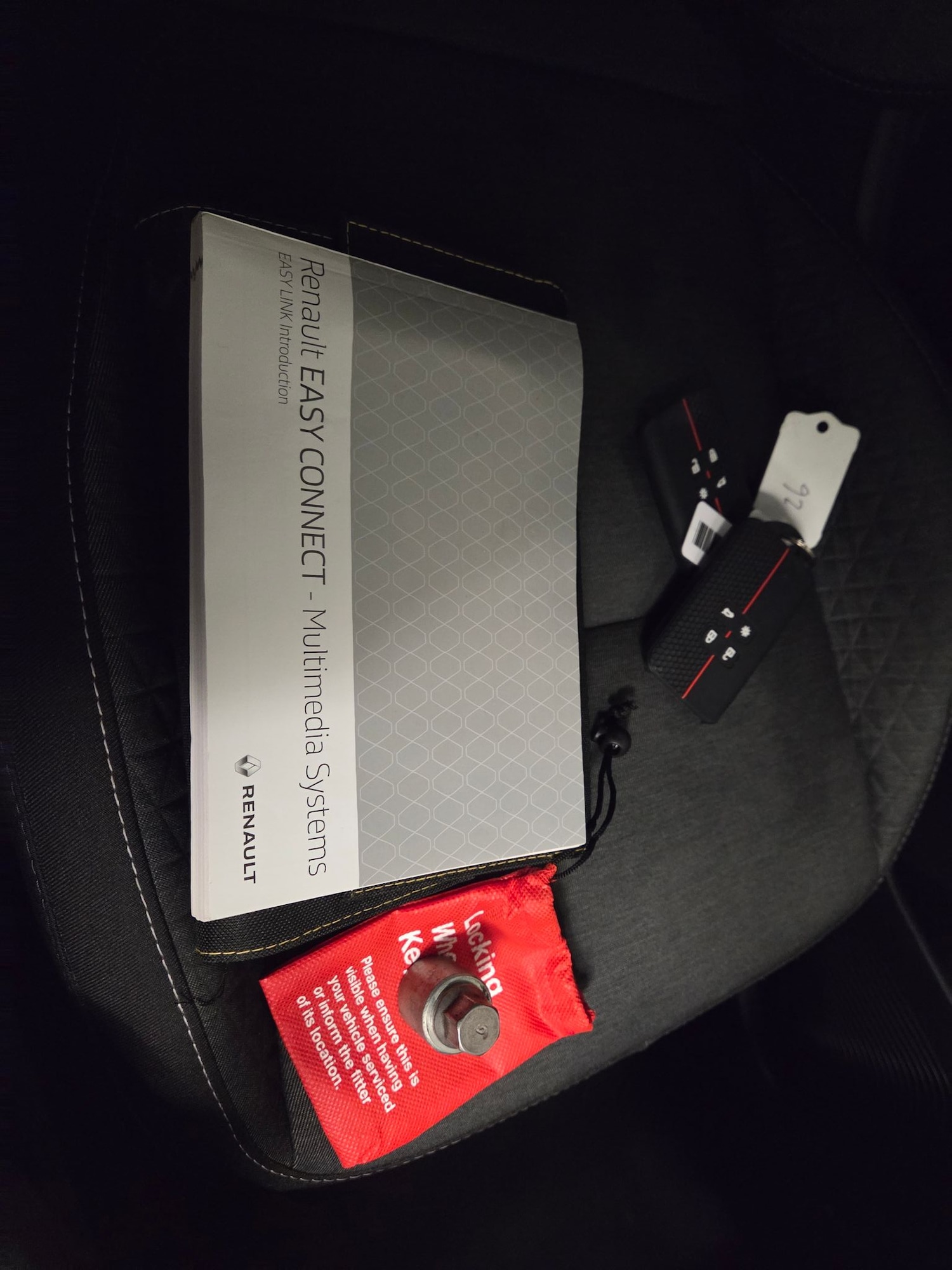 Used Renault Captur 2022 for sale - 77778241: Photo 30