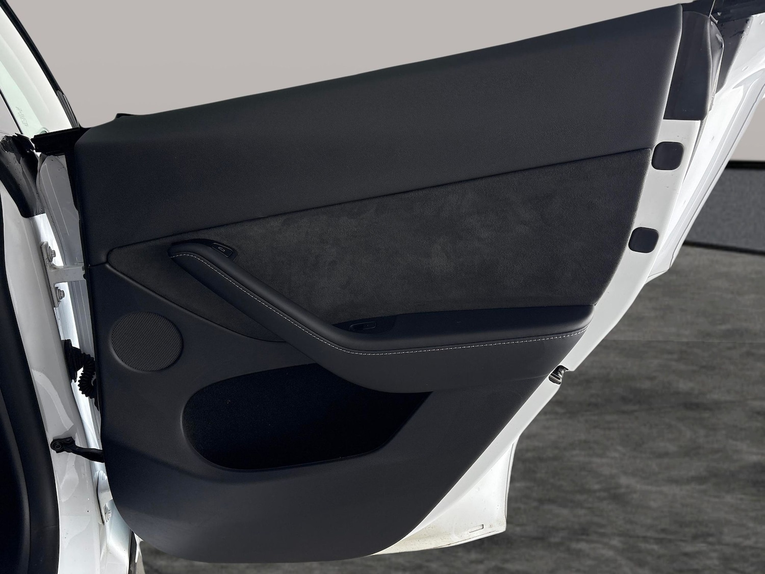 Used Tesla Model Y 2024 for sale - 78042501: Photo 38