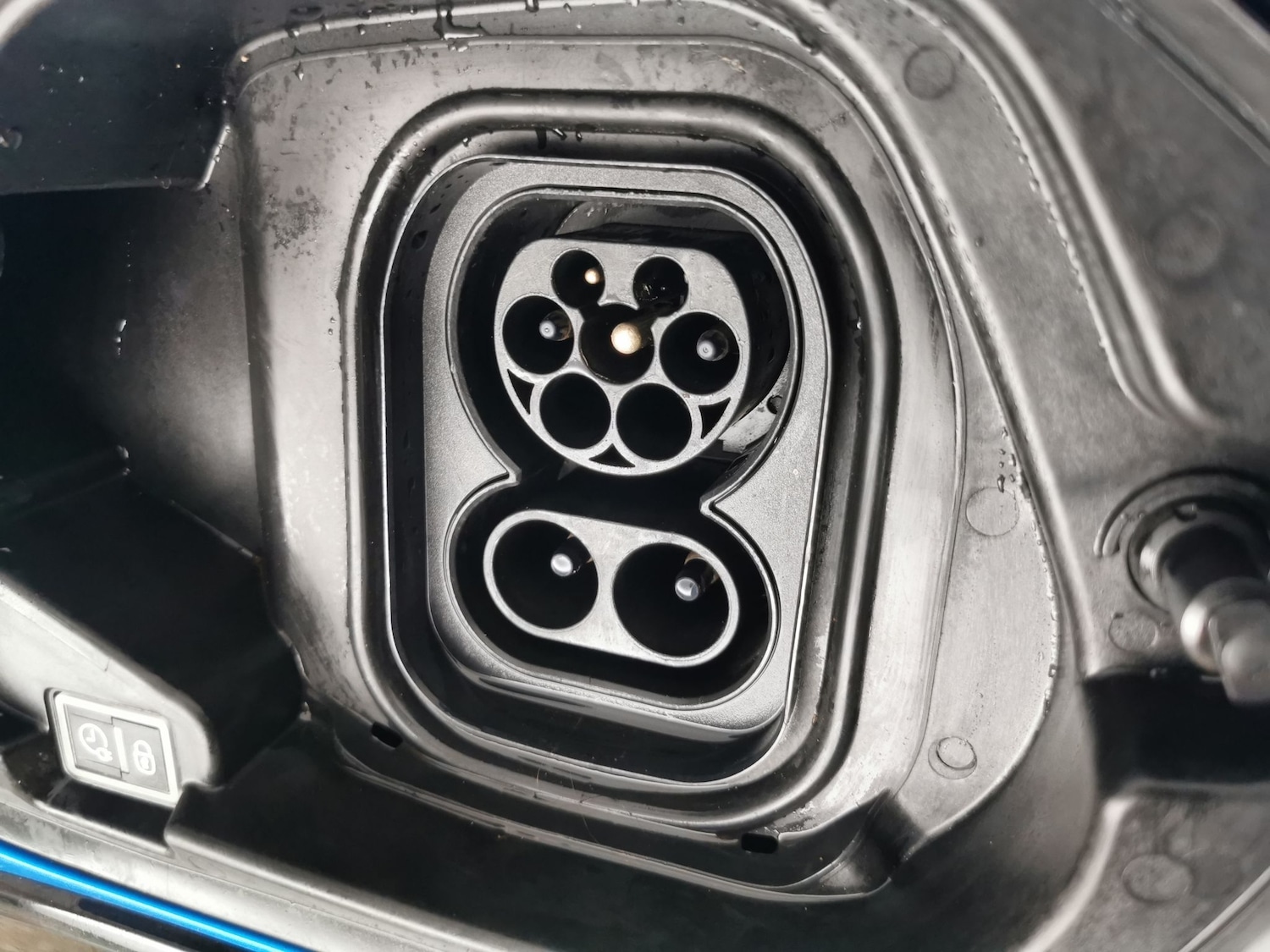 Used Peugeot E-208 2021 for sale - 77951101: Photo 35