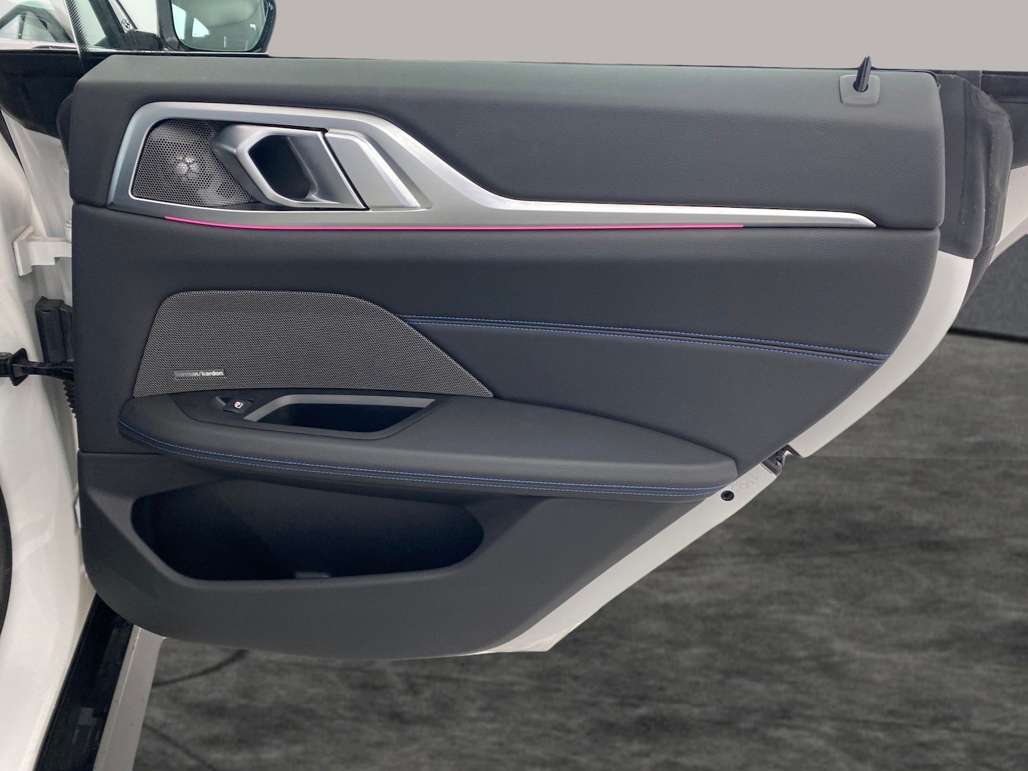 Used BMW i4 2023 for sale - 76609874: Photo 29