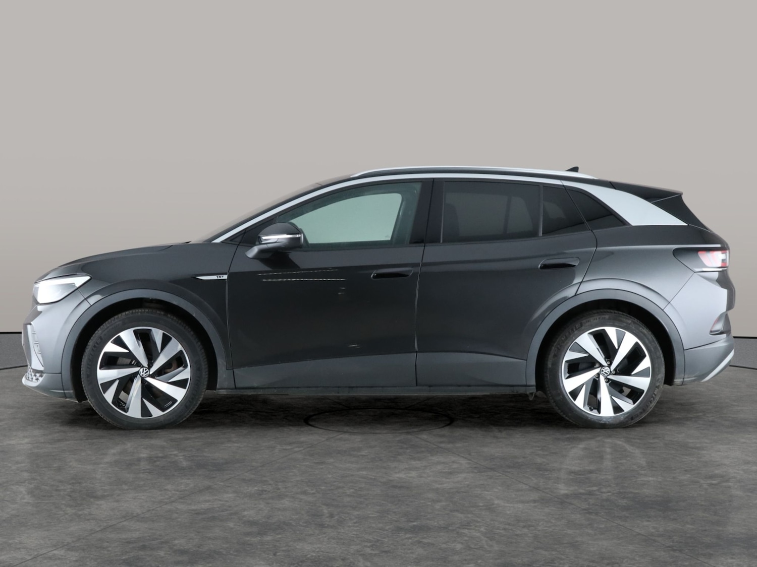 Used Volkswagen ID.4 2021 for sale - 76722574: Photo 13