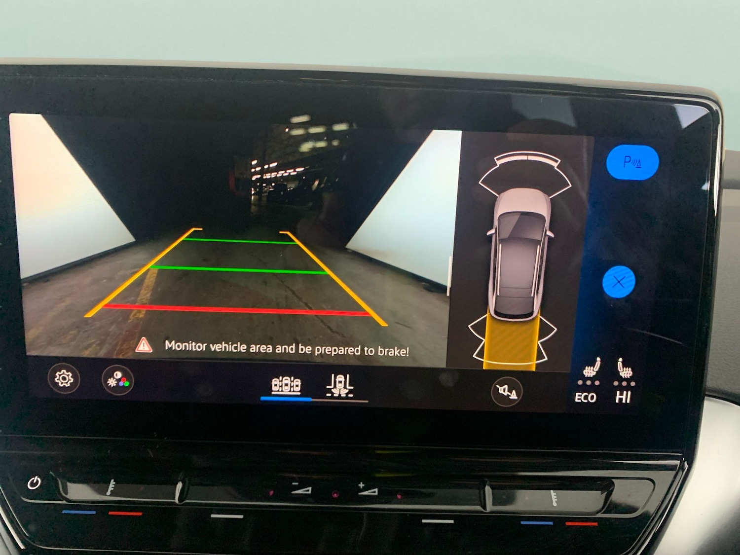 Used Volkswagen ID.4 2021 for sale - 76722574: Photo 6