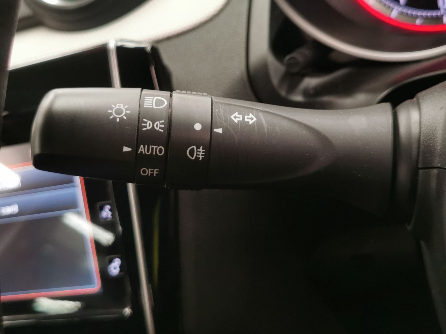 Used Suzuki Swift 2023 for sale - 76507918: Photo 19