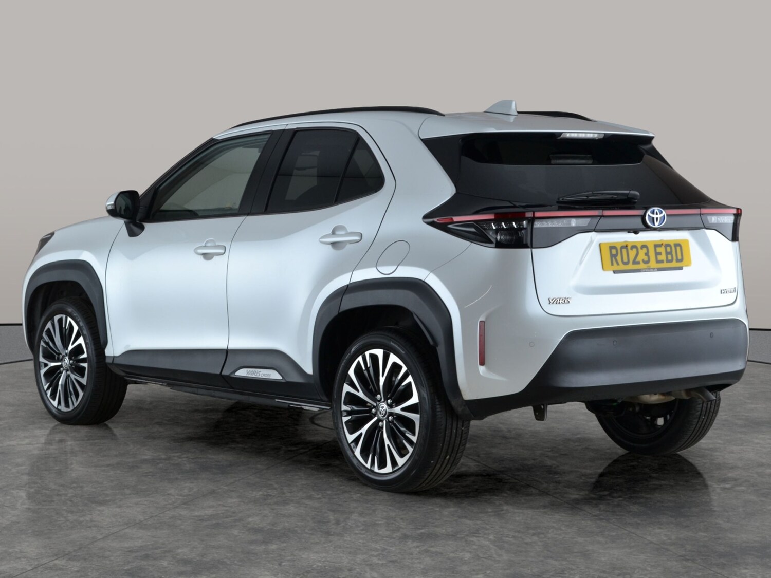 Used Toyota Yaris Cross 2023 for sale - 77810641: Photo 12