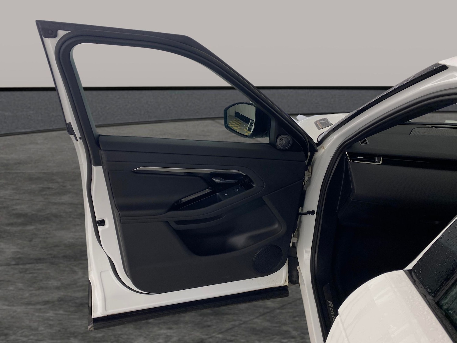 Used Land Rover Range Rover Evoque 2022 for sale - 76980590: Photo 22