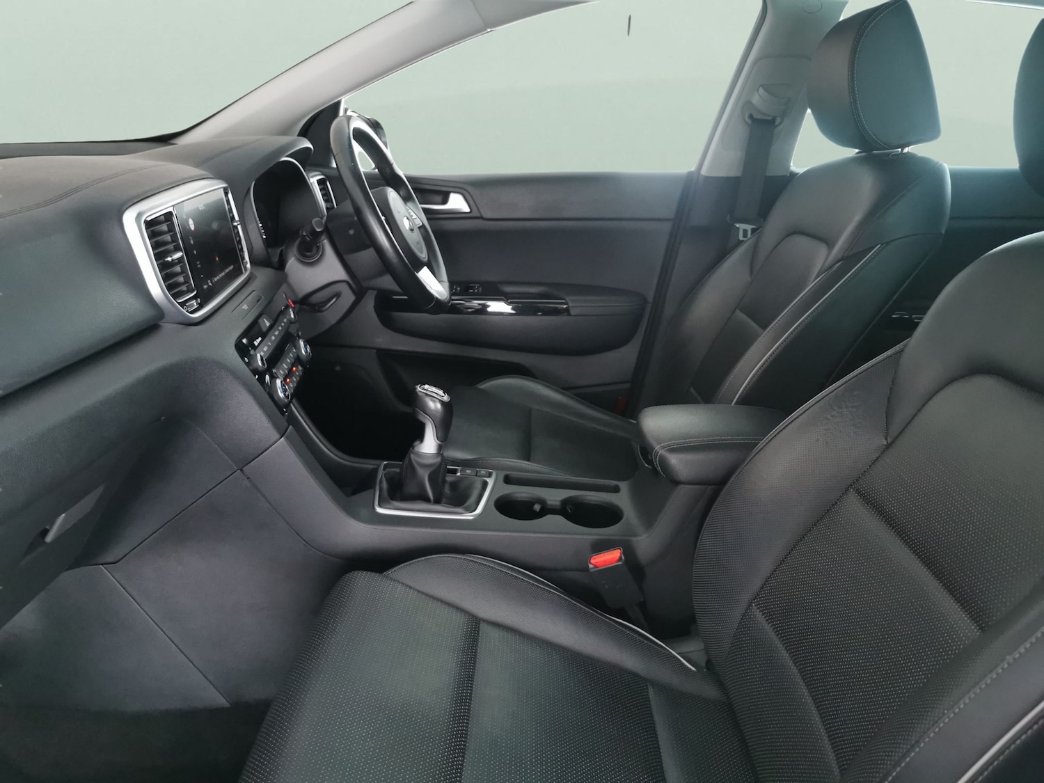 Used Kia Sportage 2018 for sale - 77170923: Photo 4