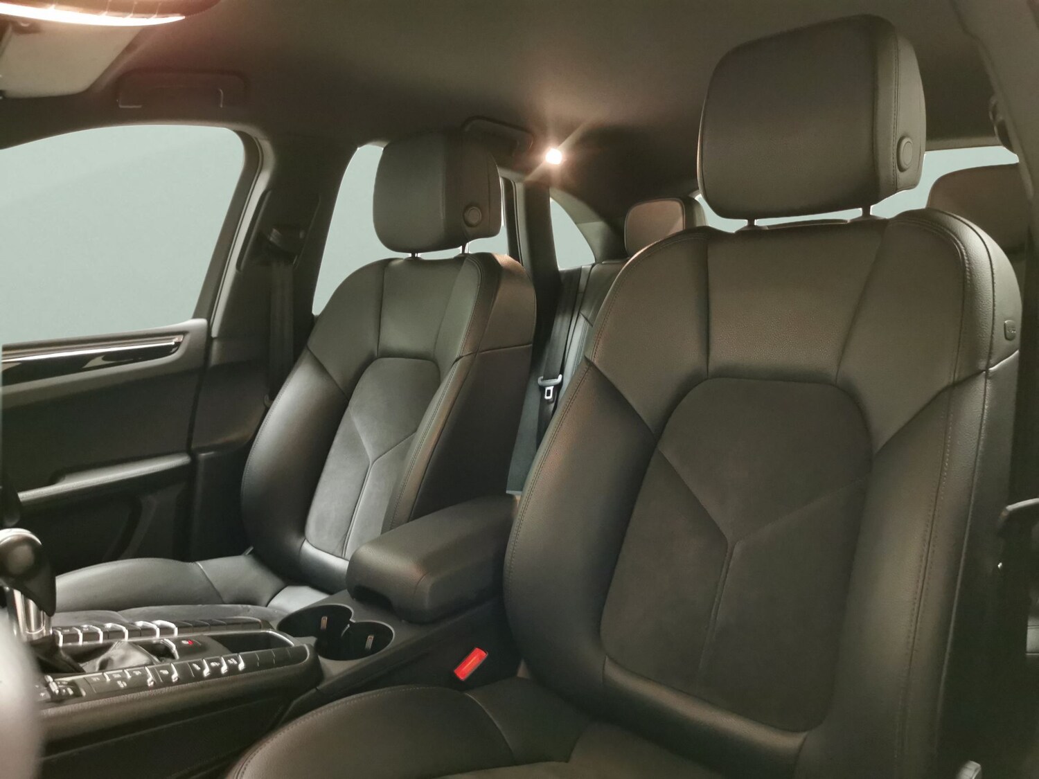 Used Porsche Macan for sale - 77829672: Photo 15