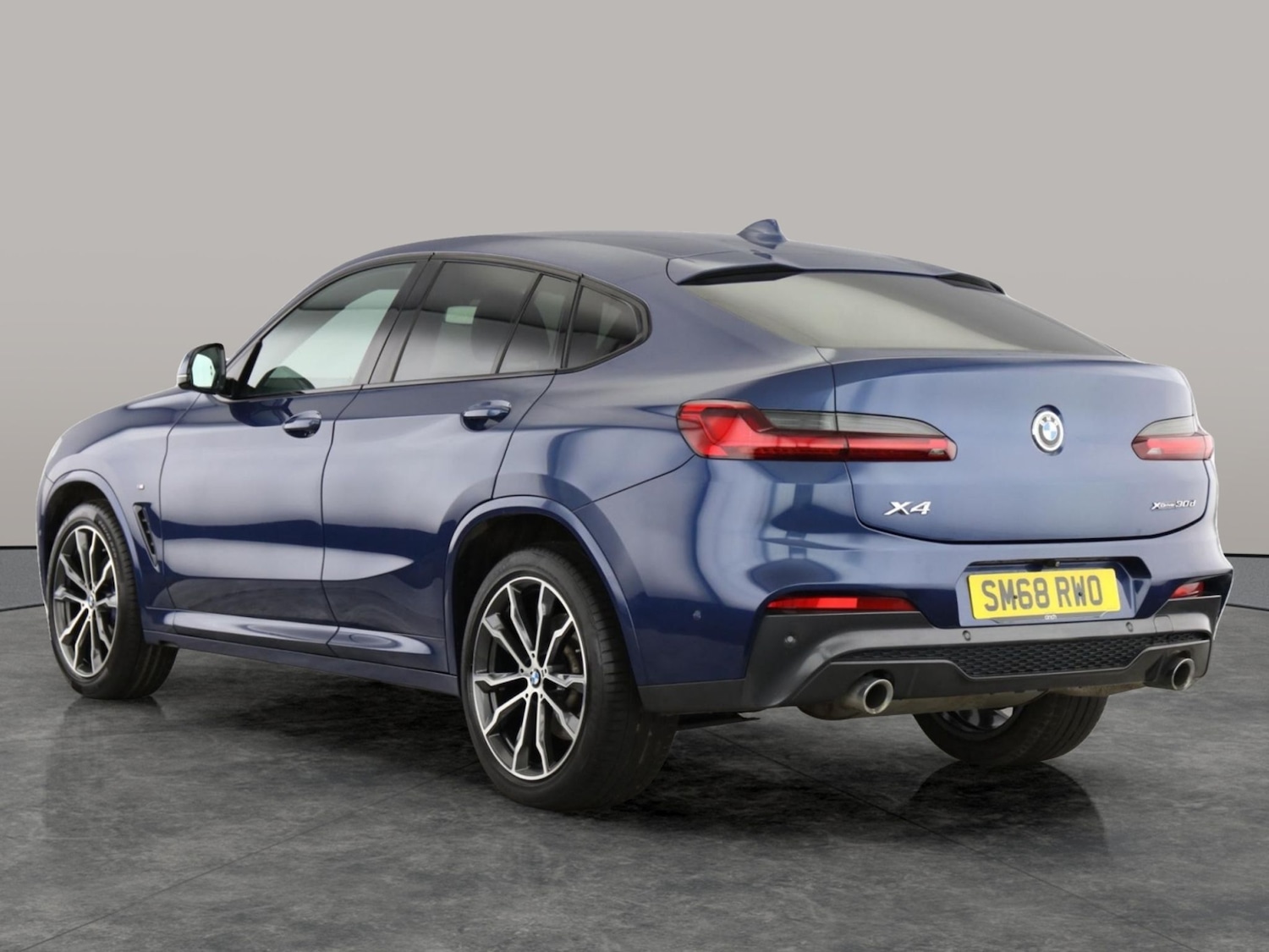 Used BMW X4 2019 for sale - 77790001: Photo 8