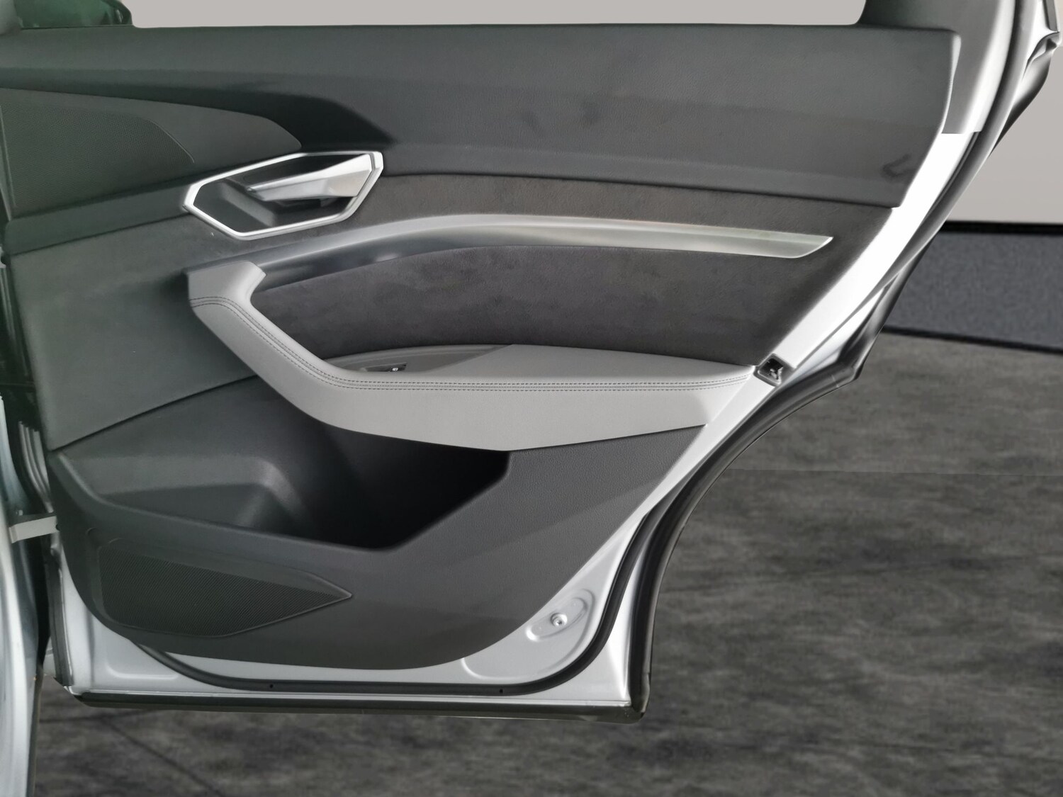 Used Audi e-tron 2021 for sale - 77347201: Photo 33