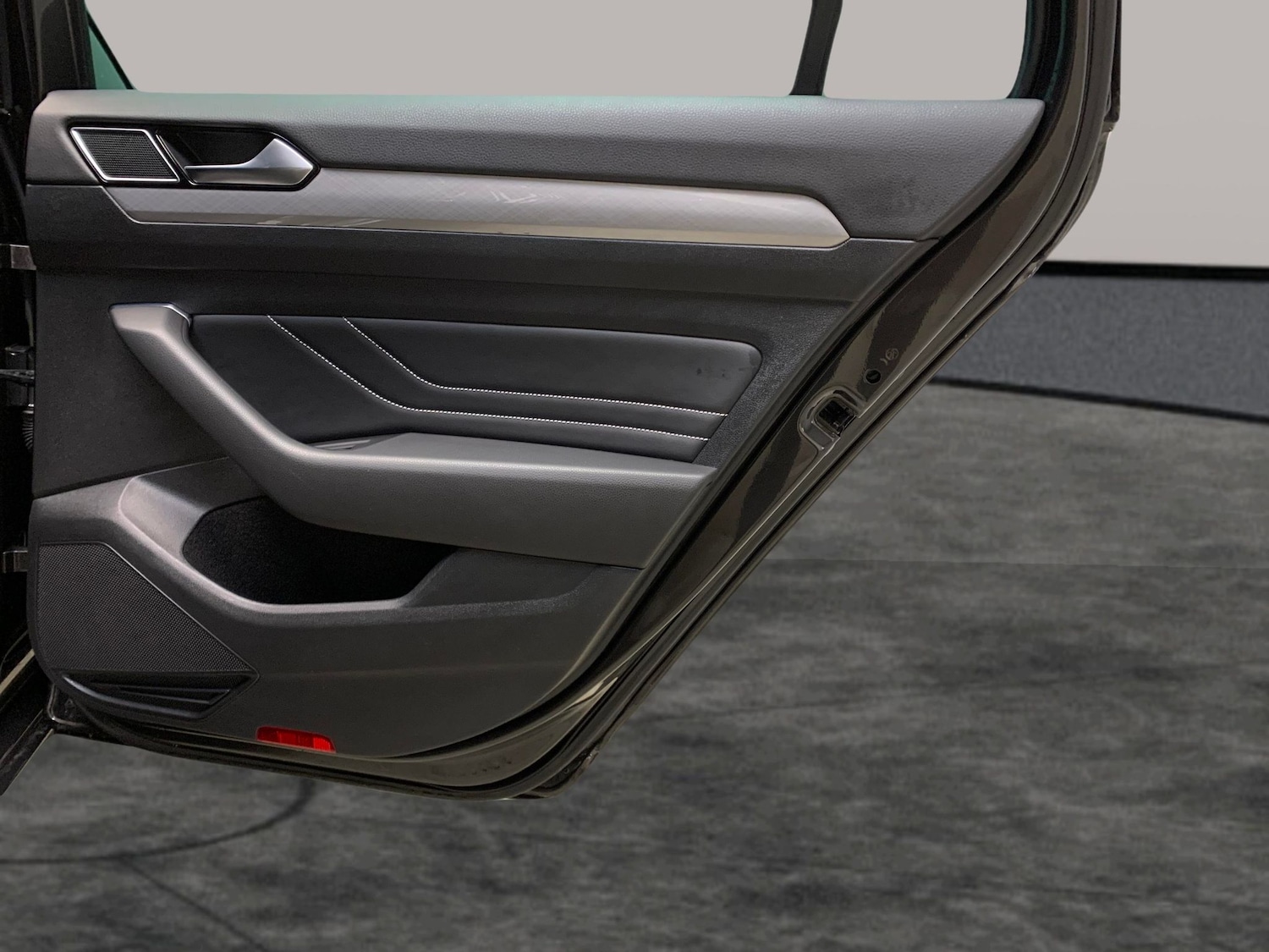 Used Volkswagen Passat 2022 for sale - 77051724: Photo 27