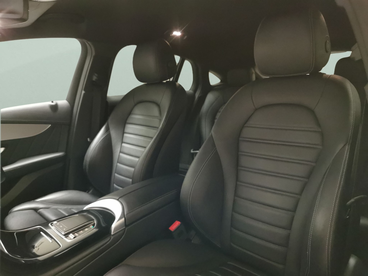 Used Mercedes-Benz GLC 2022 for sale - 77570426: Photo 6