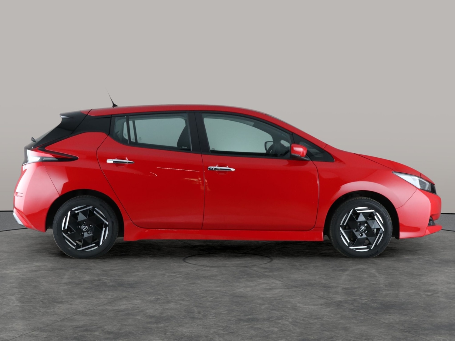 Used Nissan Leaf 2022 for sale - 76381727: Photo 11