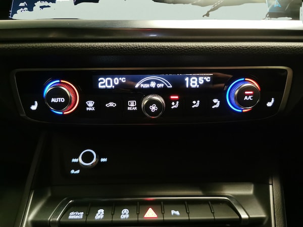 Used Audi Q3 for sale - 76274905: Photo 24