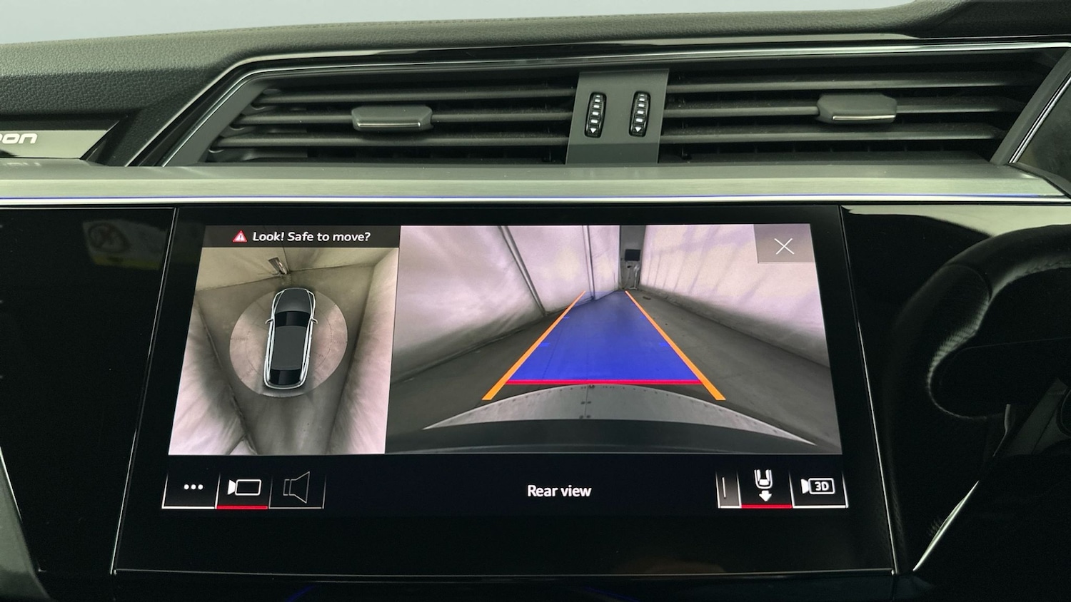 Used Audi e-tron 2021 for sale - 78000948: Photo 27