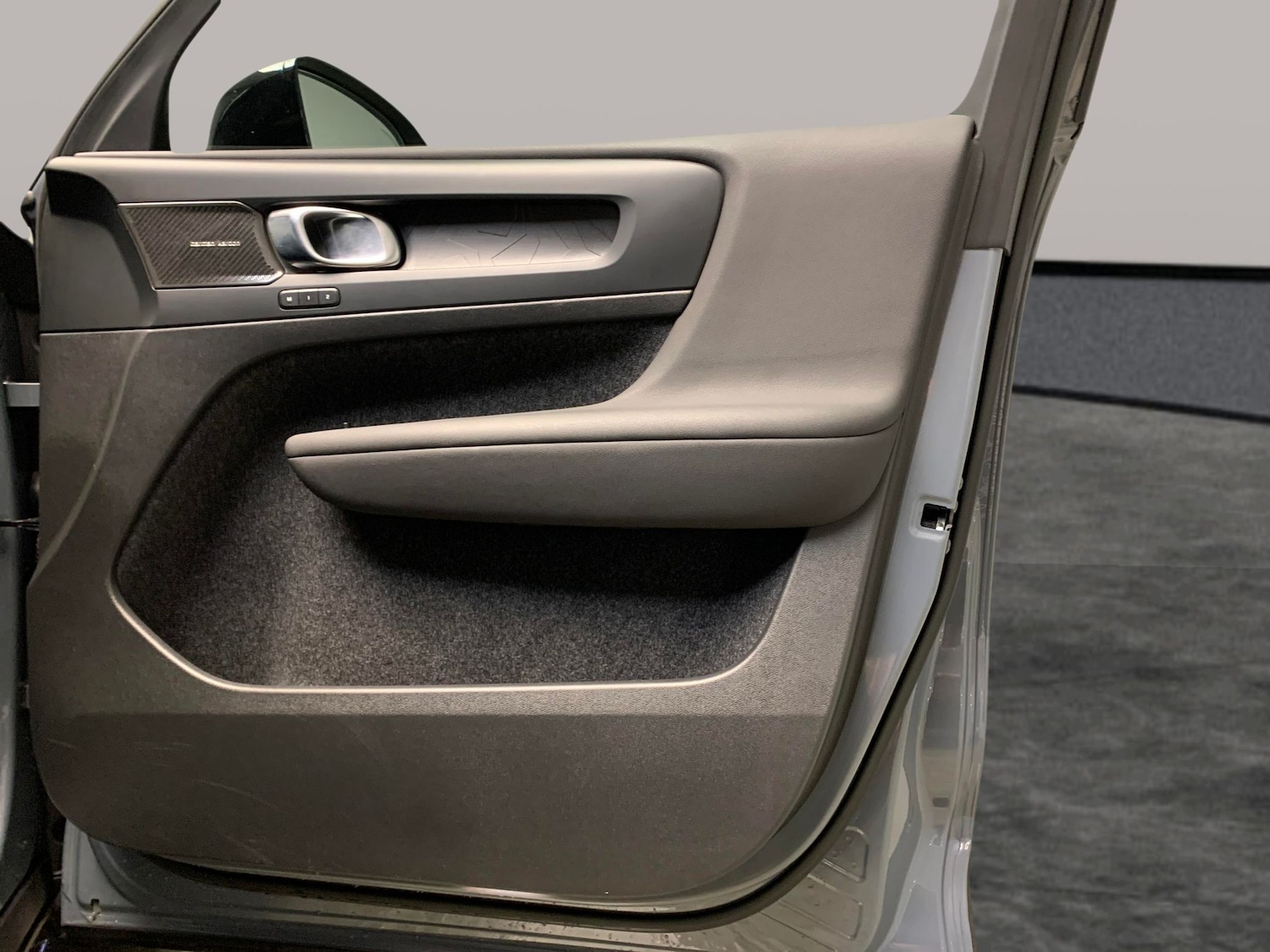 Used Volvo XC40 2022 for sale - 77889046: Photo 30