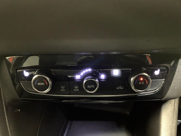 Used Vauxhall Corsa 2022 for sale - 75304705: Photo 21