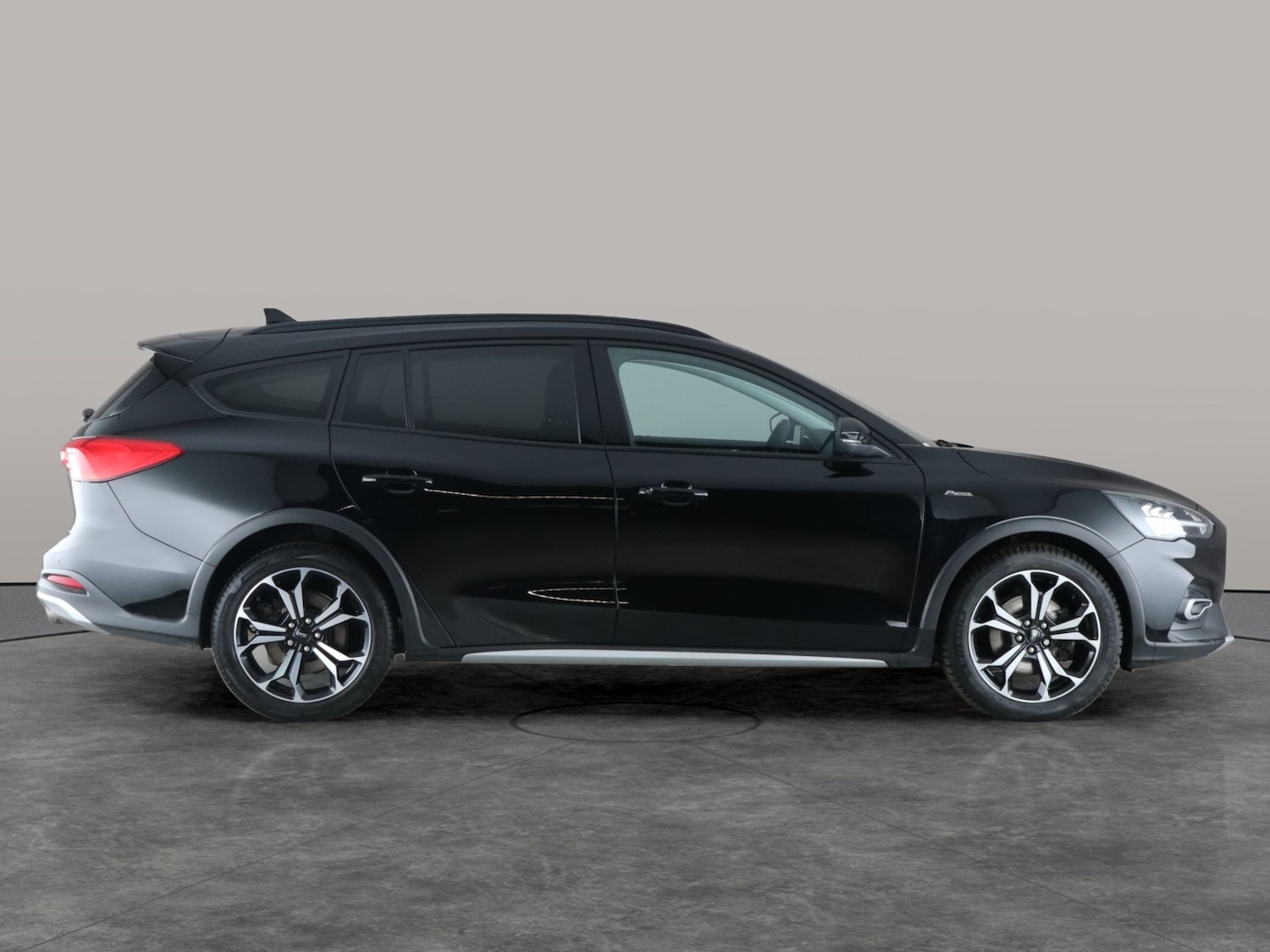 Used Ford Focus 2021 for sale - 76464258: Photo 12