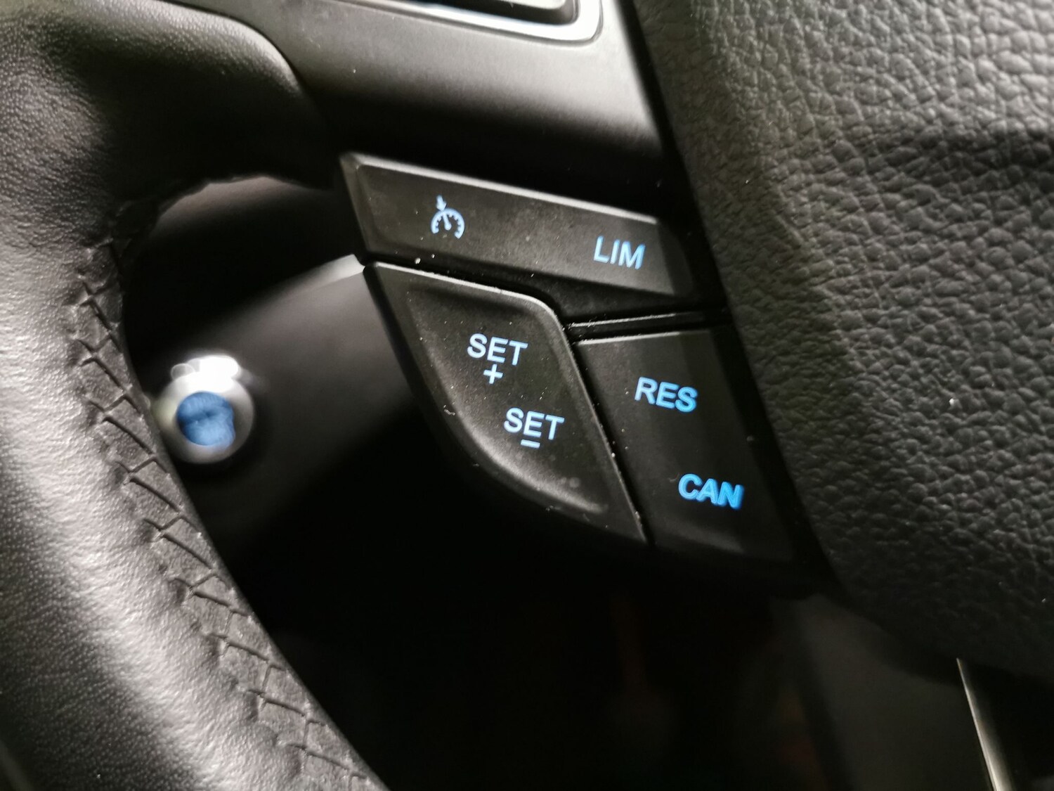 Used Ford Kuga 2017 for sale - 77540363: Photo 18