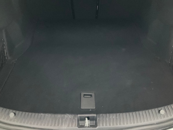 Used Mercedes-Benz C Class 2017 for sale - 76288397: Photo 45