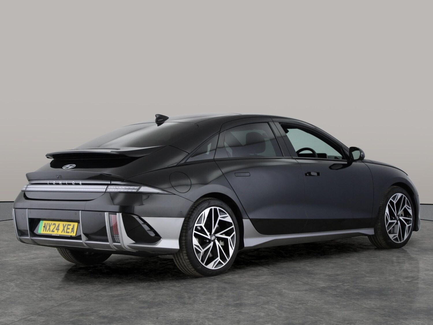 Used Hyundai IONIQ 6 2024 for sale - 78144328: Photo 12