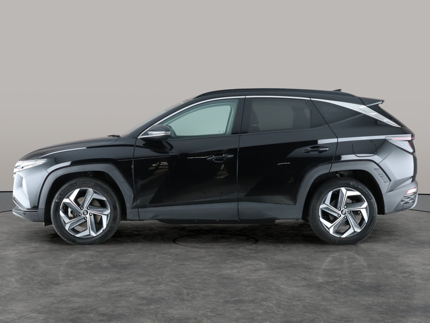 Used Hyundai TUCSON 2023 for sale - 76940352: Photo 13