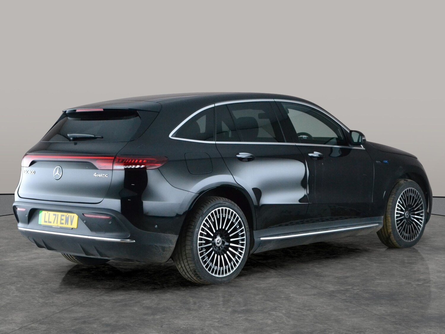 Used Mercedes-Benz EQC 2021 for sale - 77617457: Photo 13