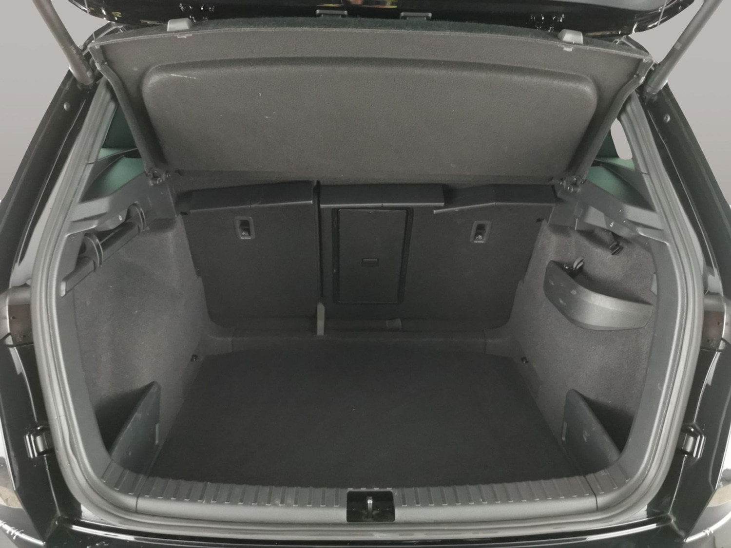 Used Skoda Karoq 2024 for sale - 77208094: Photo 34