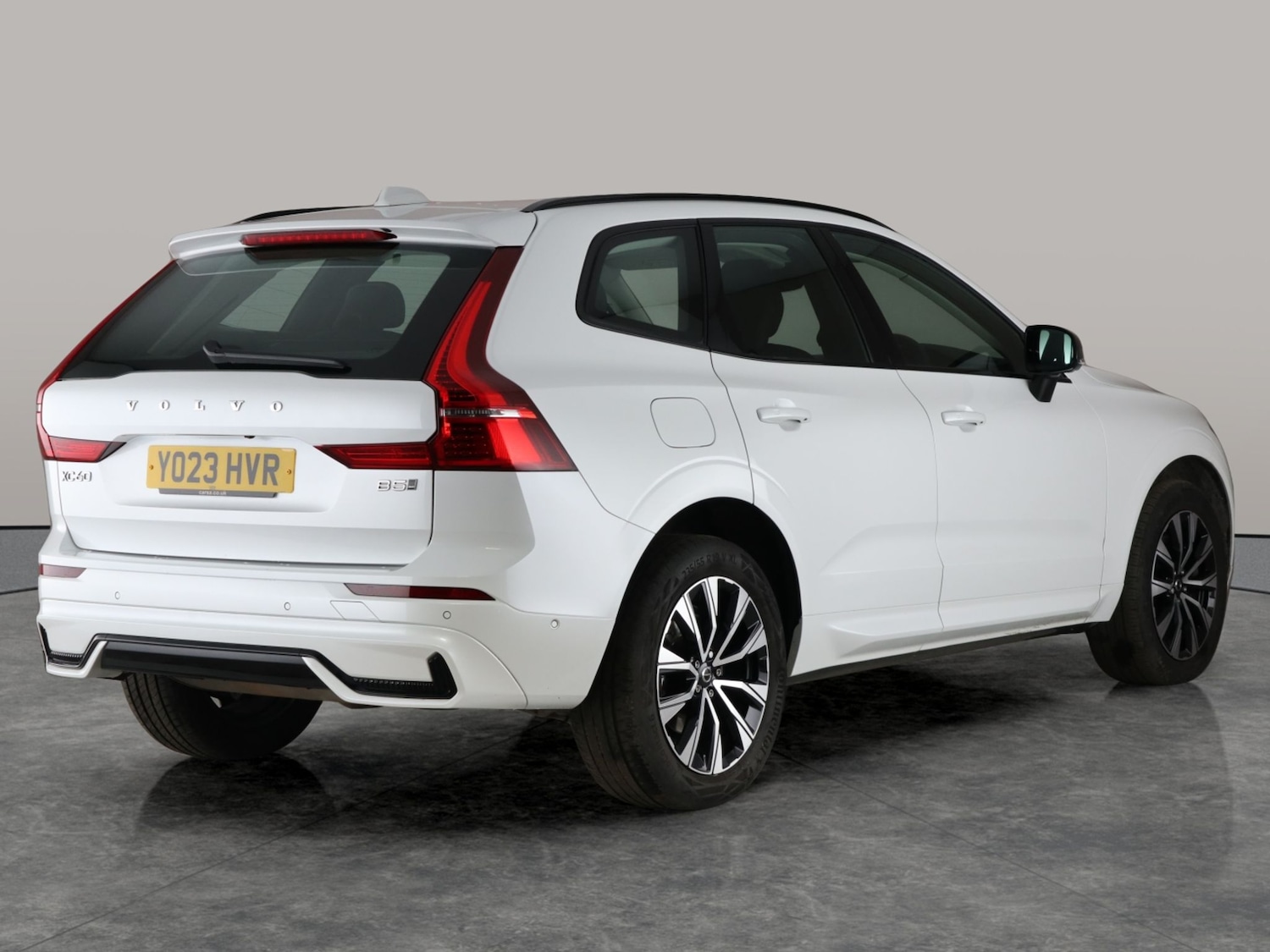 Used Volvo XC60 2023 for sale - 76738441: Photo 11