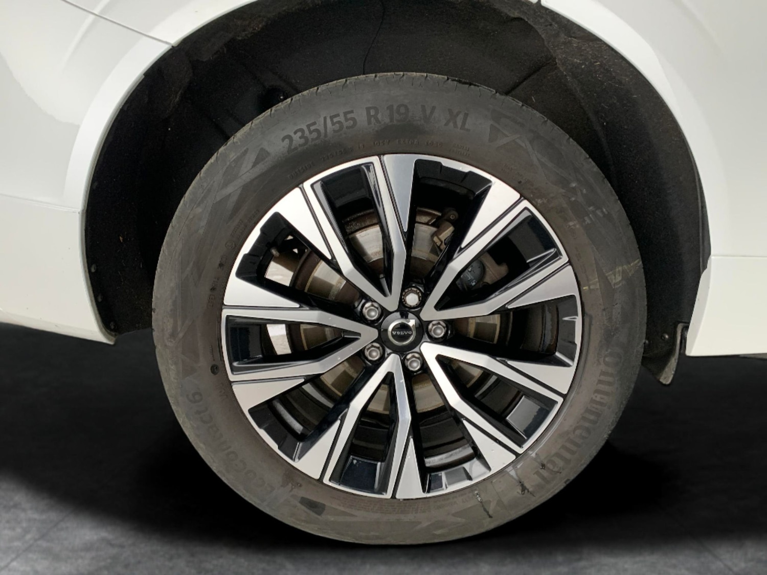 Used Volvo XC60 2023 for sale - 76738441: Photo 27