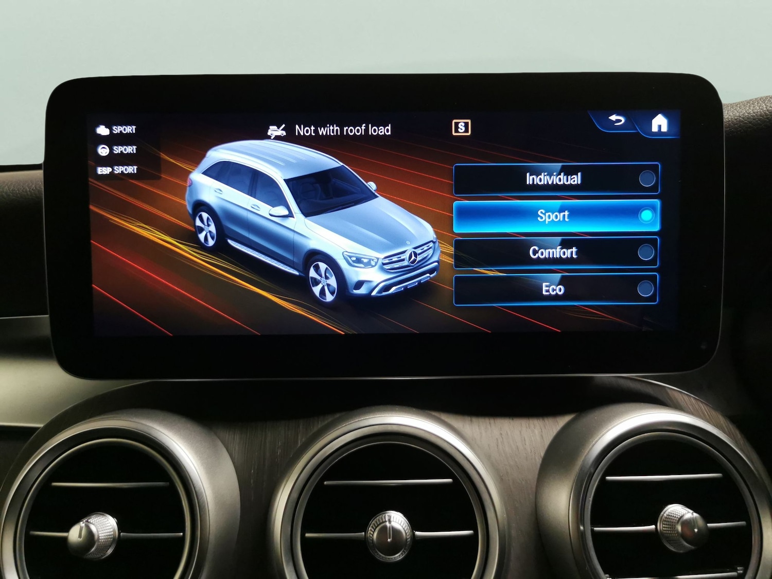Used Mercedes-Benz GLC 2020 for sale - 76367307: Photo 21