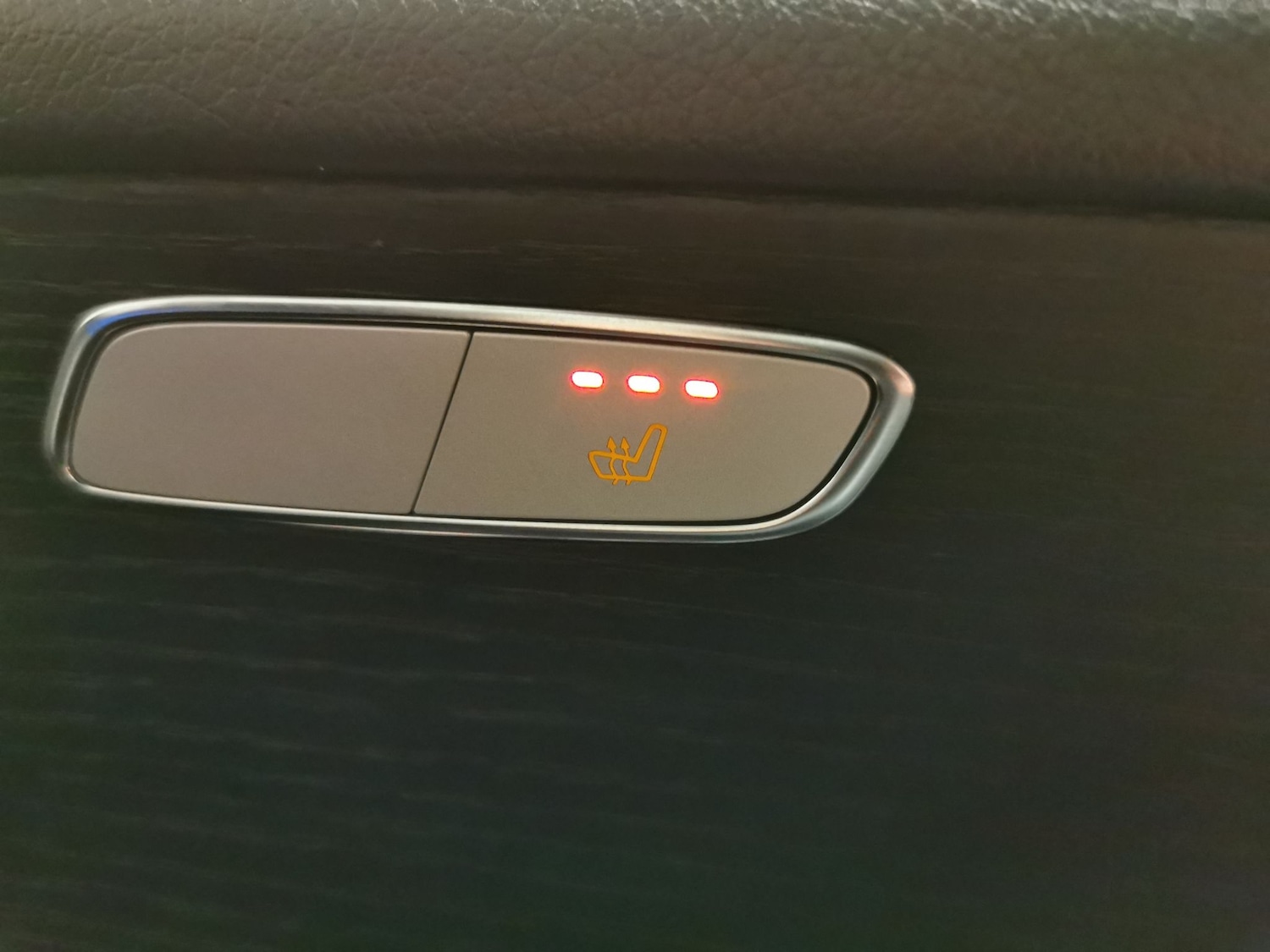 Used Mercedes-Benz GLC 2020 for sale - 76367307: Photo 23