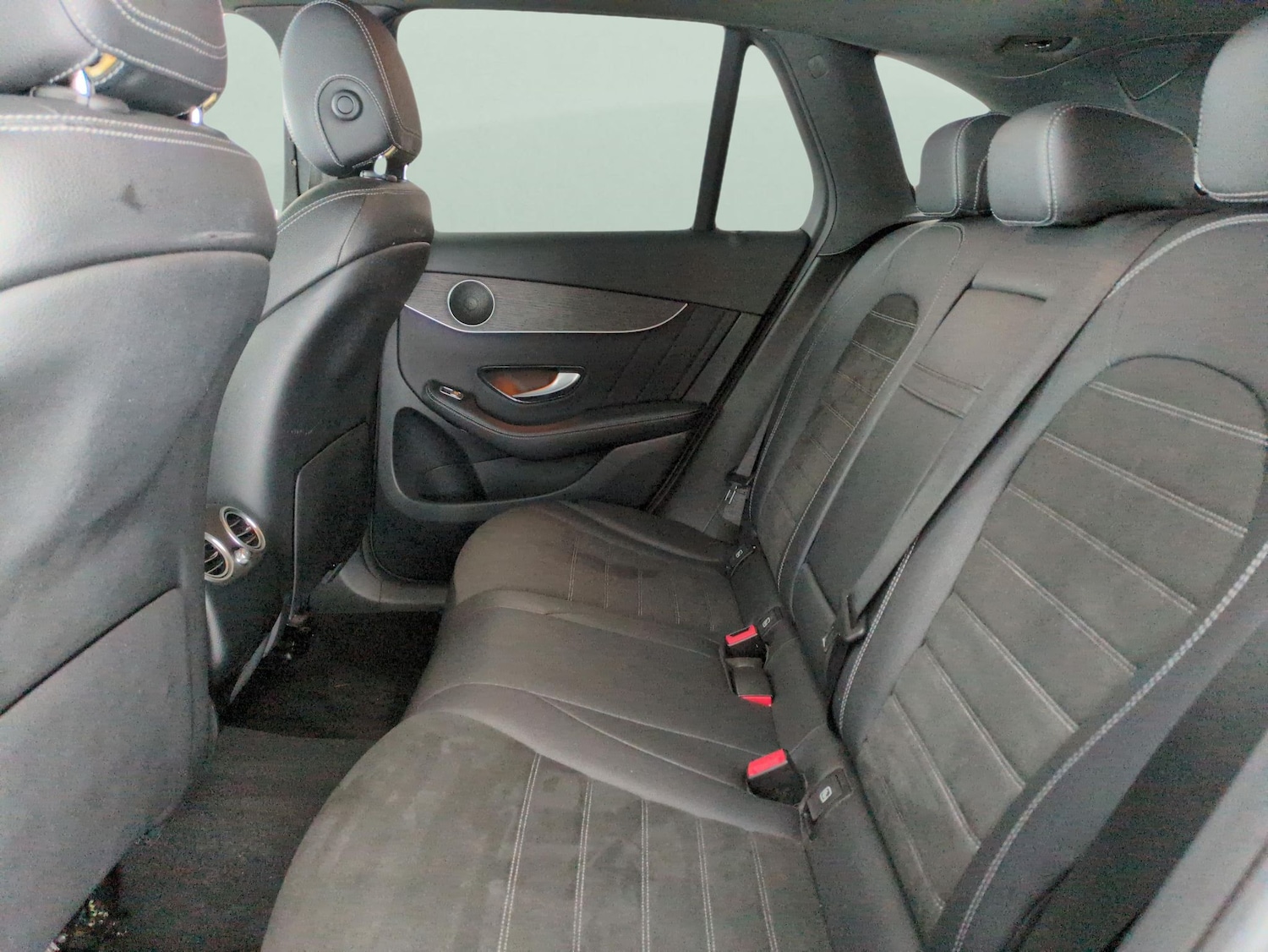 Used Mercedes-Benz GLC 2020 for sale - 76367307: Photo 33