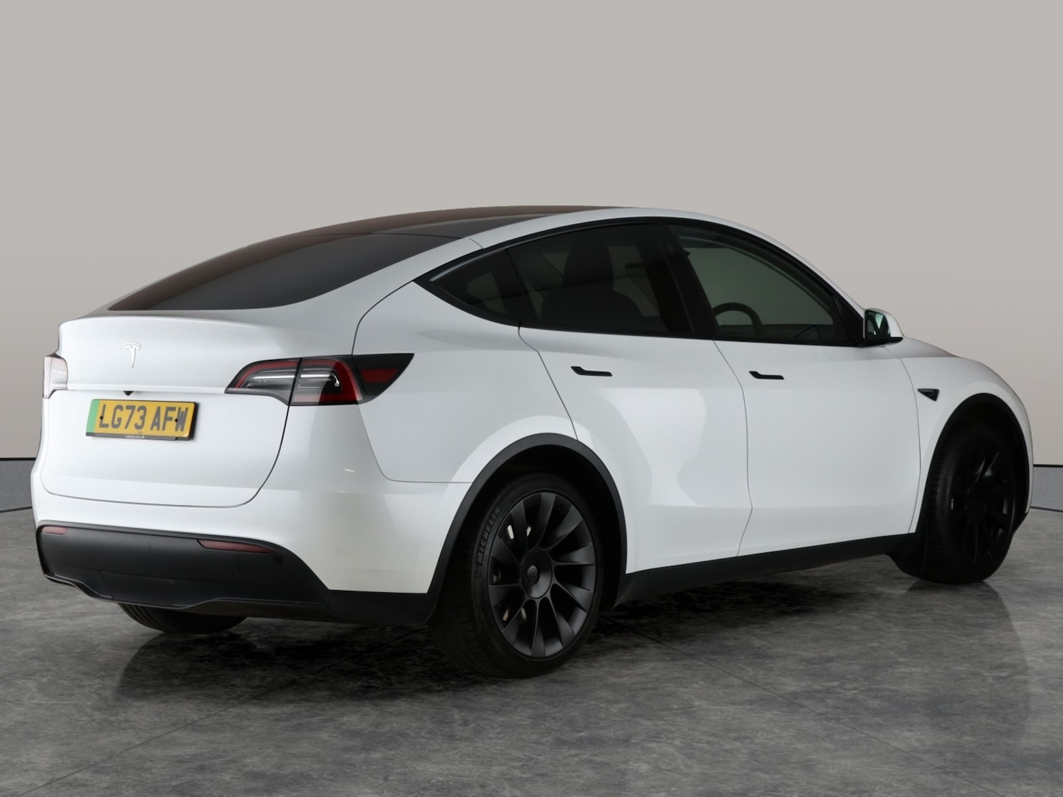 Used Tesla Model Y 2024 for sale - 76668534: Photo 10