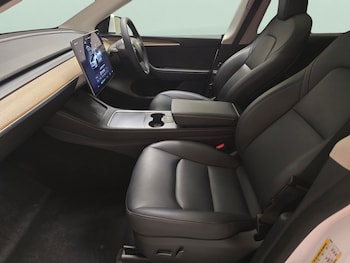 Used Tesla Model Y 2024 for sale - 76668534: Photo