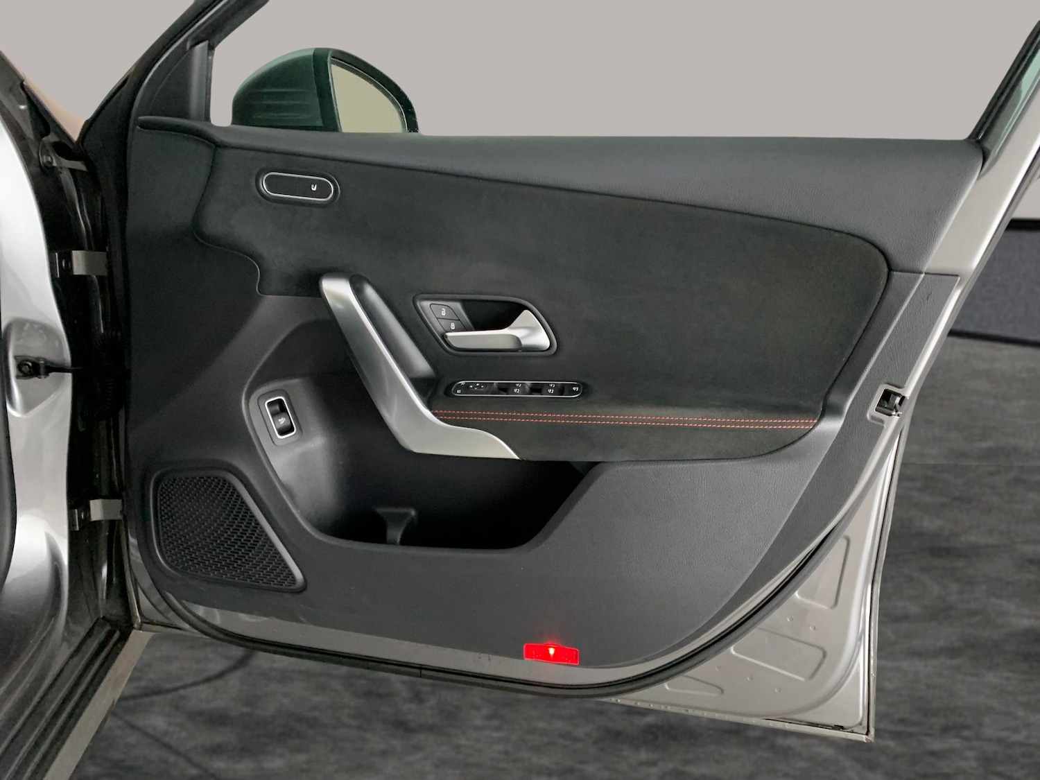 Used Mercedes-Benz A-Class 2020 for sale - 77076116: Photo 32