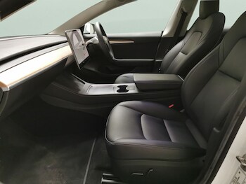 Used Tesla Model 3 2021 for sale - 77413134: Photo