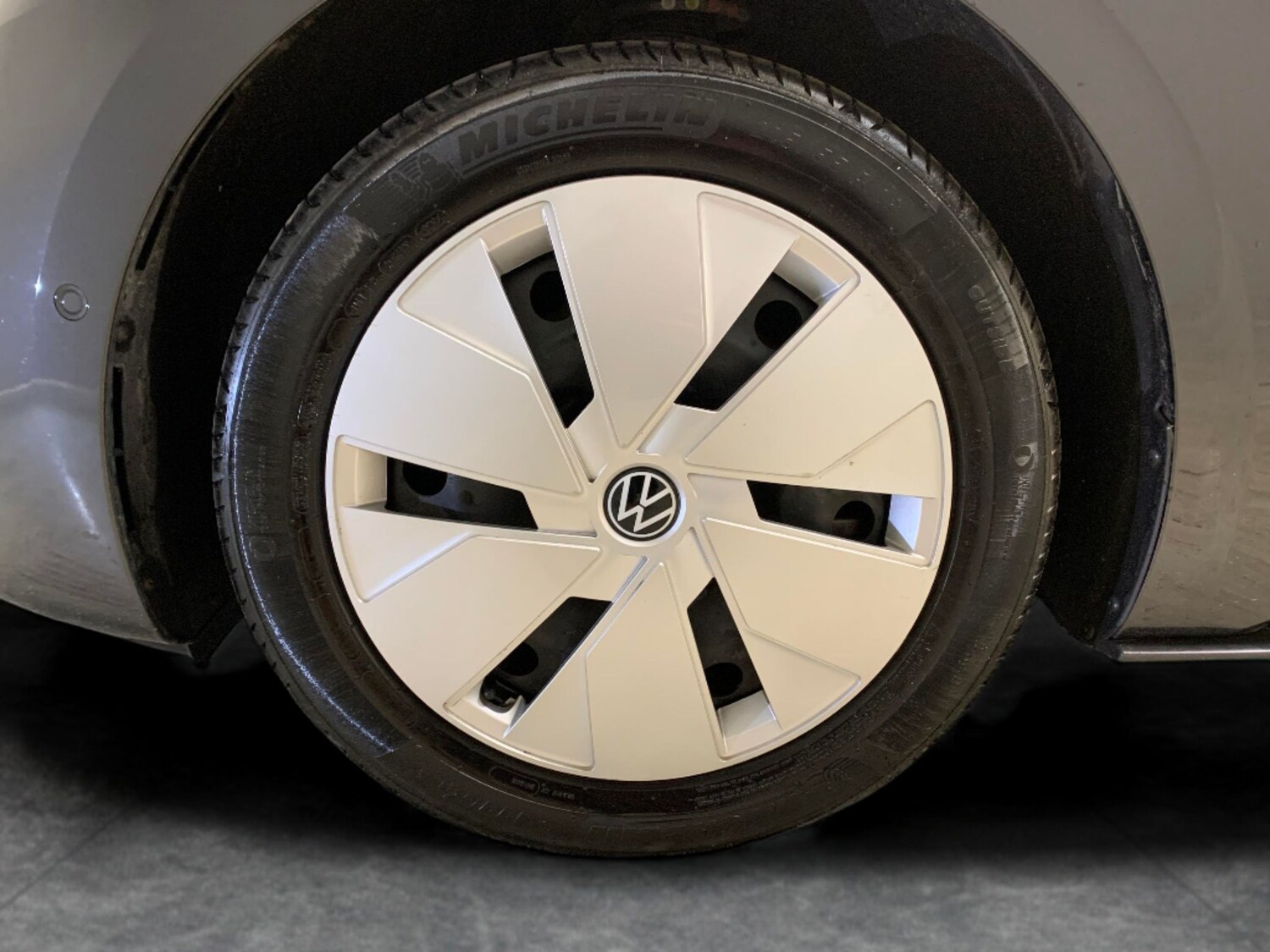 Used Volkswagen ID.3 2023 for sale - 77889051: Photo 18