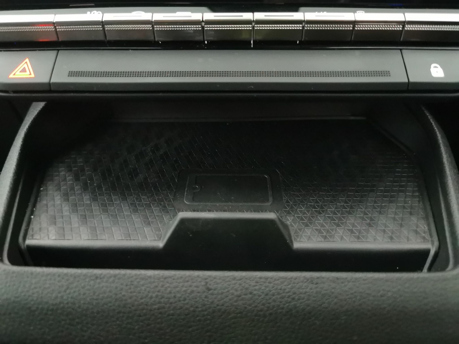 Used Renault Megane E Tech for sale - 76892720: Photo 25