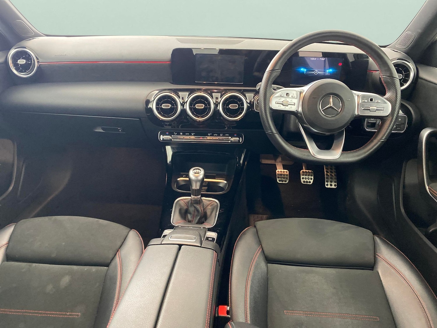 Used Mercedes-Benz A-Class 2019 for sale - 77435440: Photo 4