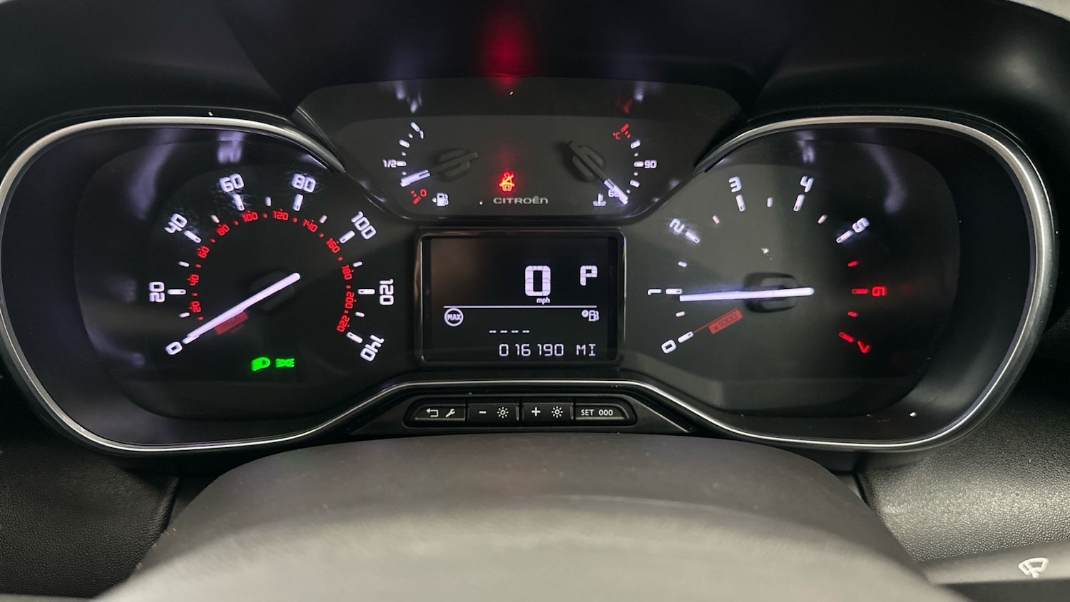 Used Citroen C3 Aircross 2024 for sale - 77060886: Photo 16