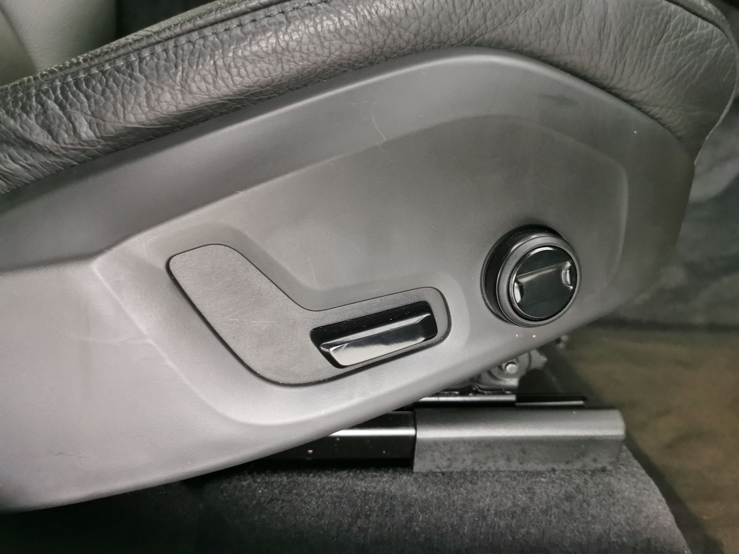 Used Volvo XC60 2022 for sale - 77208052: Photo 17