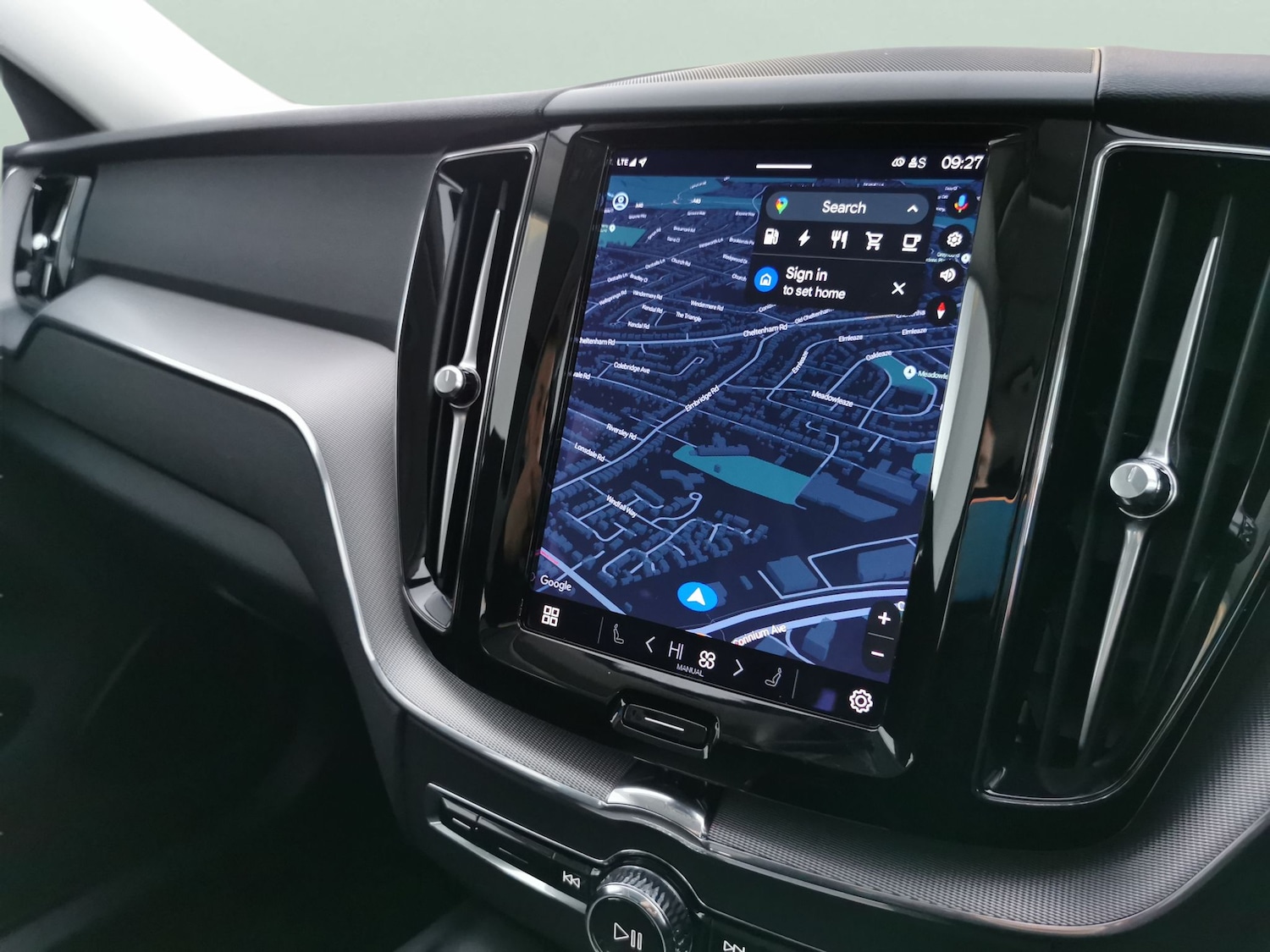 Used Volvo XC60 2022 for sale - 77208052: Photo 8