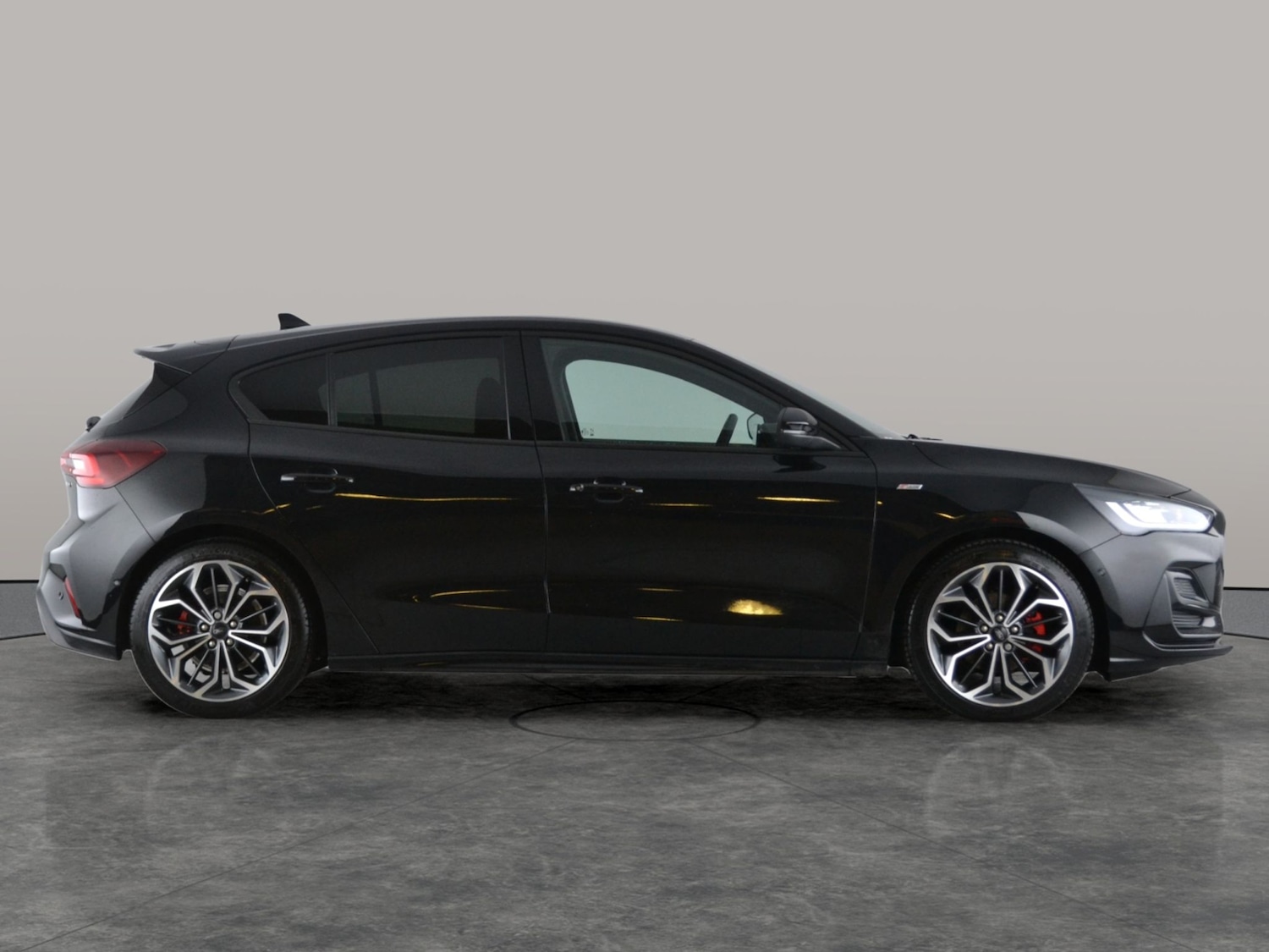 Used Ford Focus 2023 for sale - 77896612: Photo 12