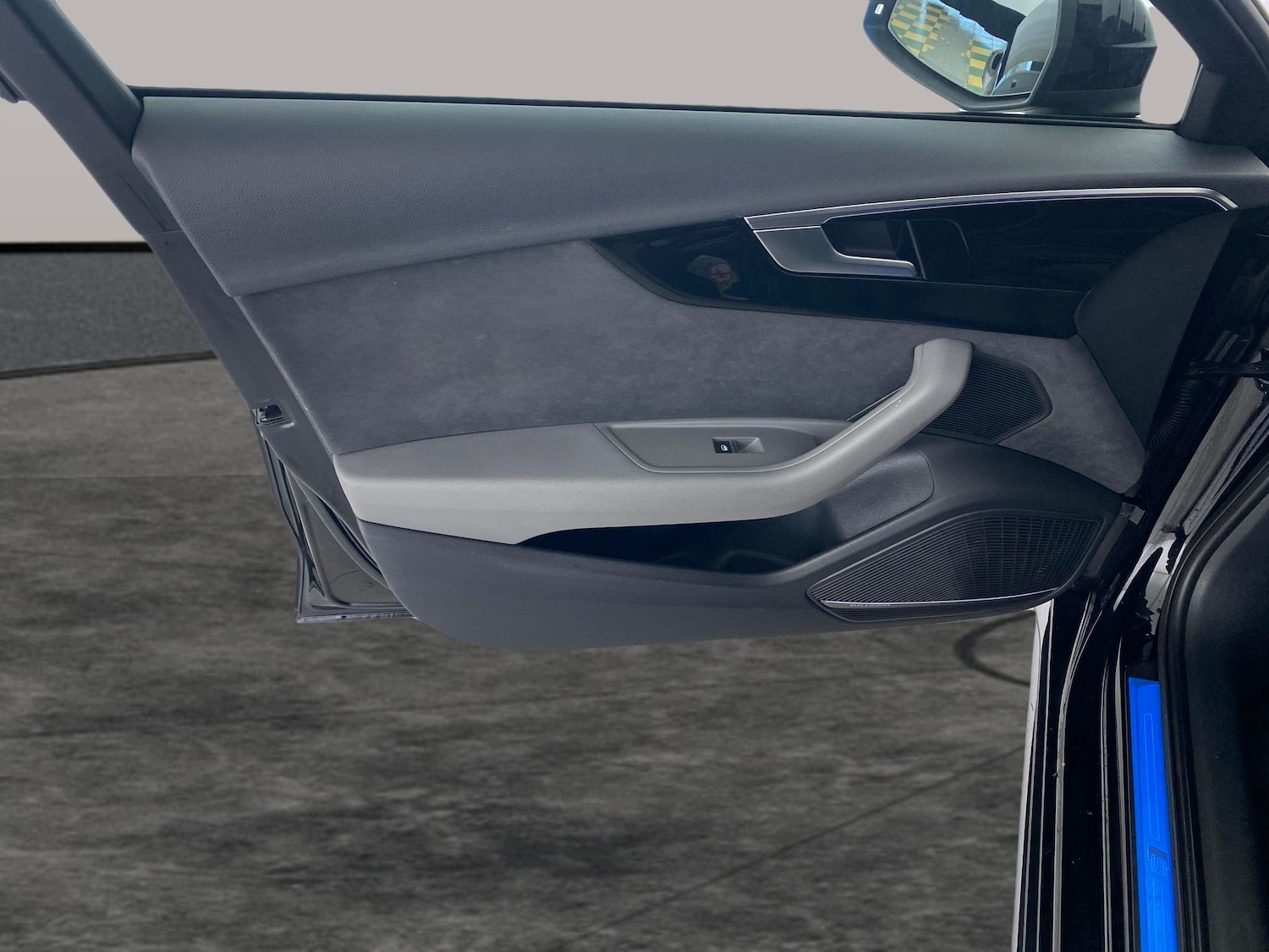 Used Audi A4 2023 for sale - 77055001: Photo 23