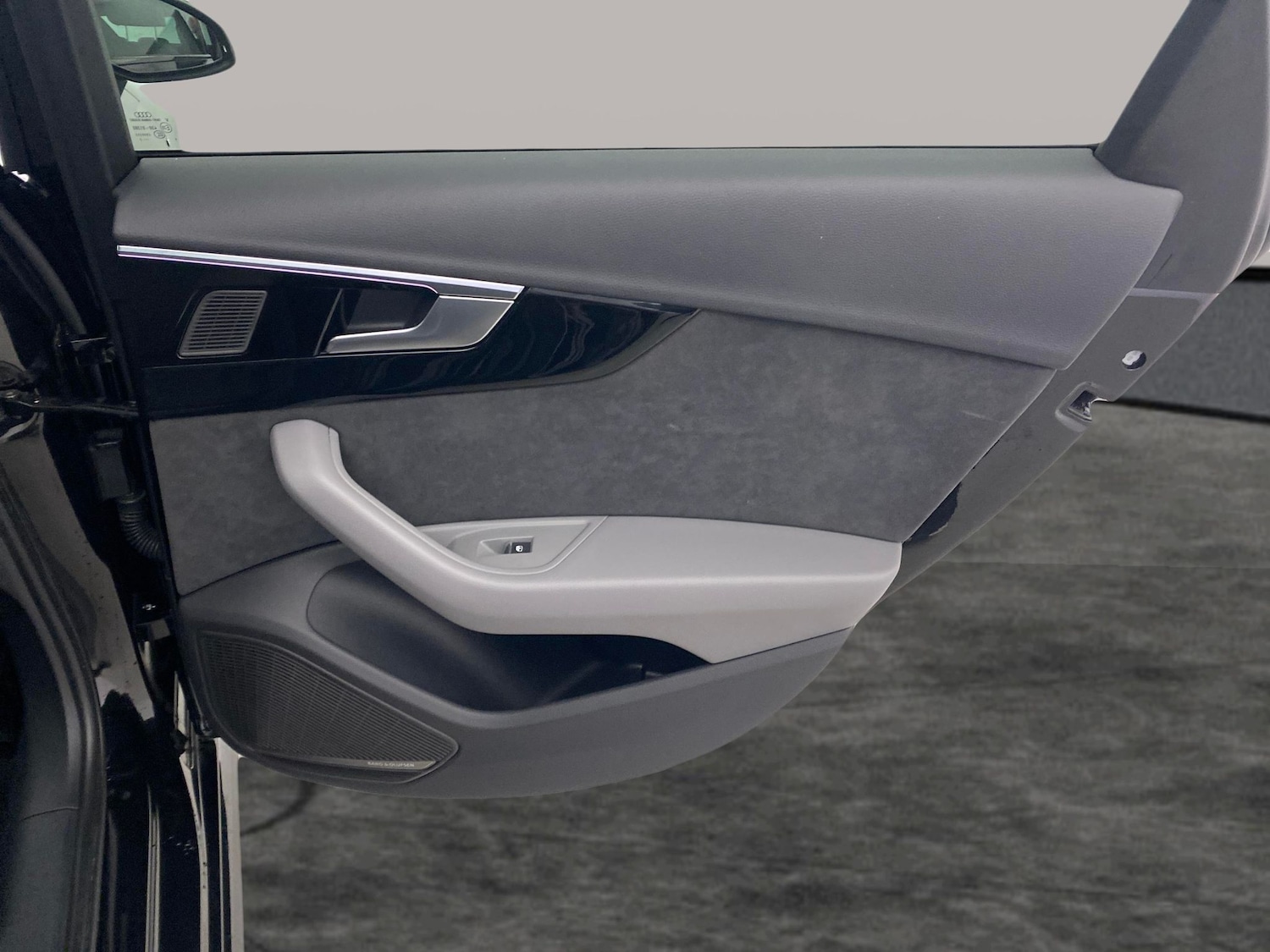 Used Audi A4 2023 for sale - 77055001: Photo 26