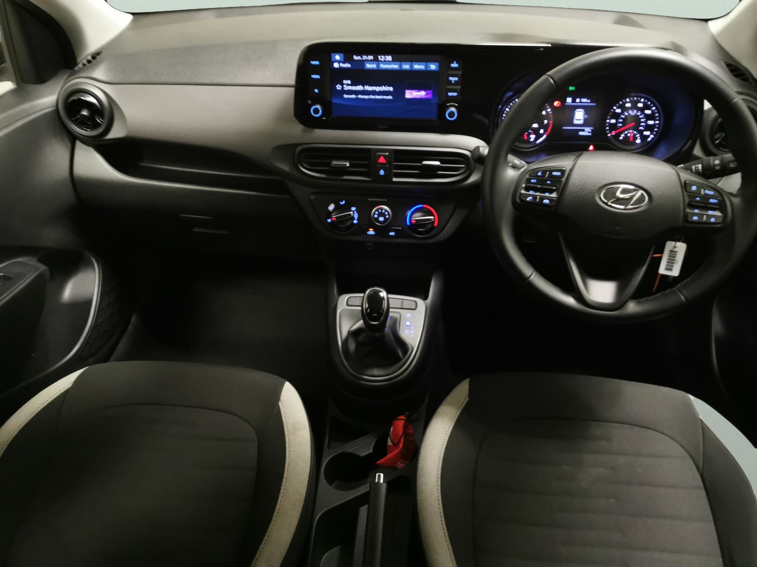 Used Hyundai i10 2022 for sale - 76144031: Photo 8