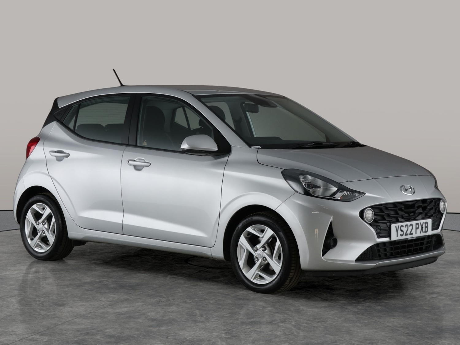 Used Hyundai i10 2022 for sale - 76144031: Photo 9