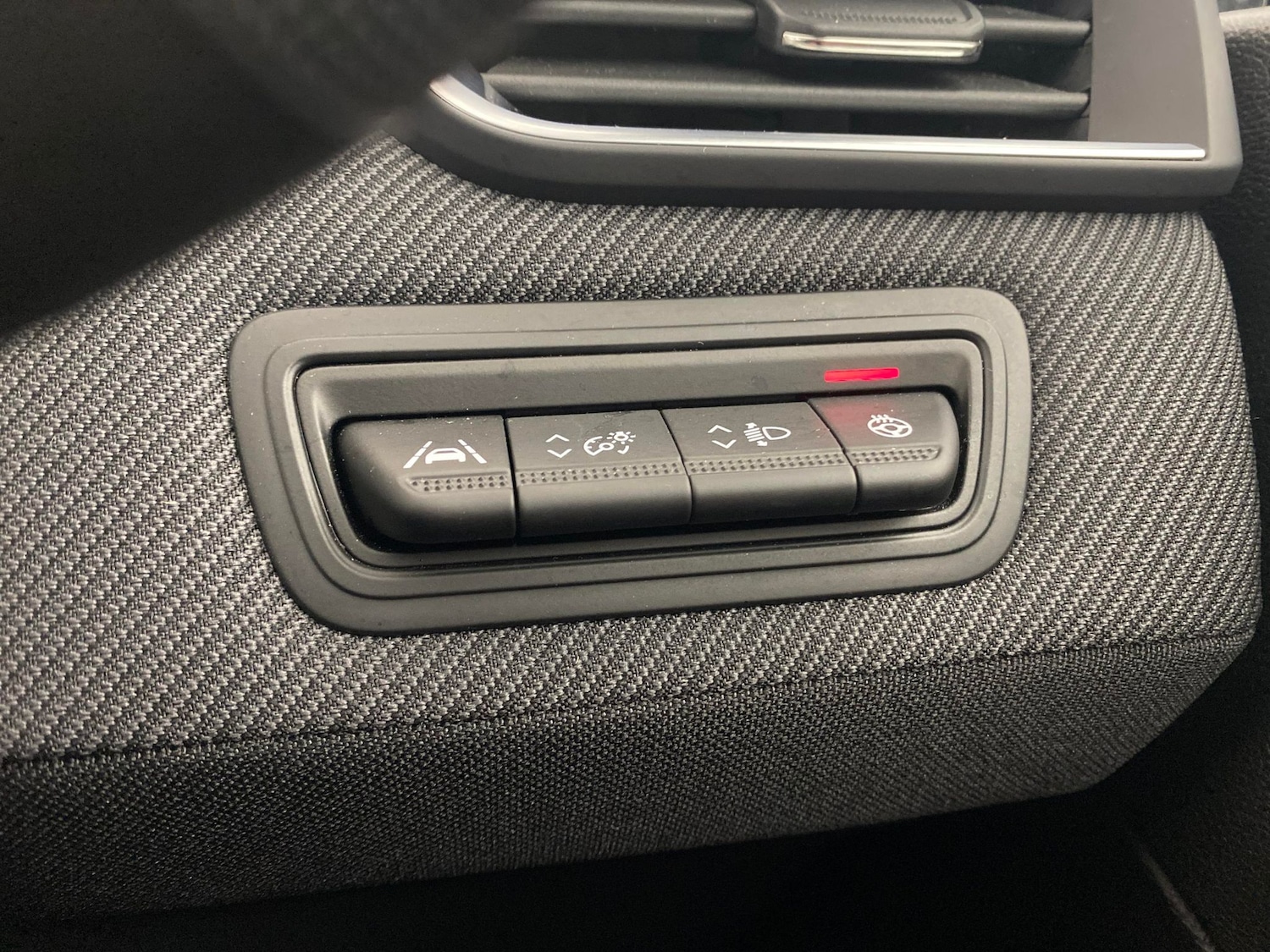 Used Renault Clio 2024 for sale - 78055562: Photo 18